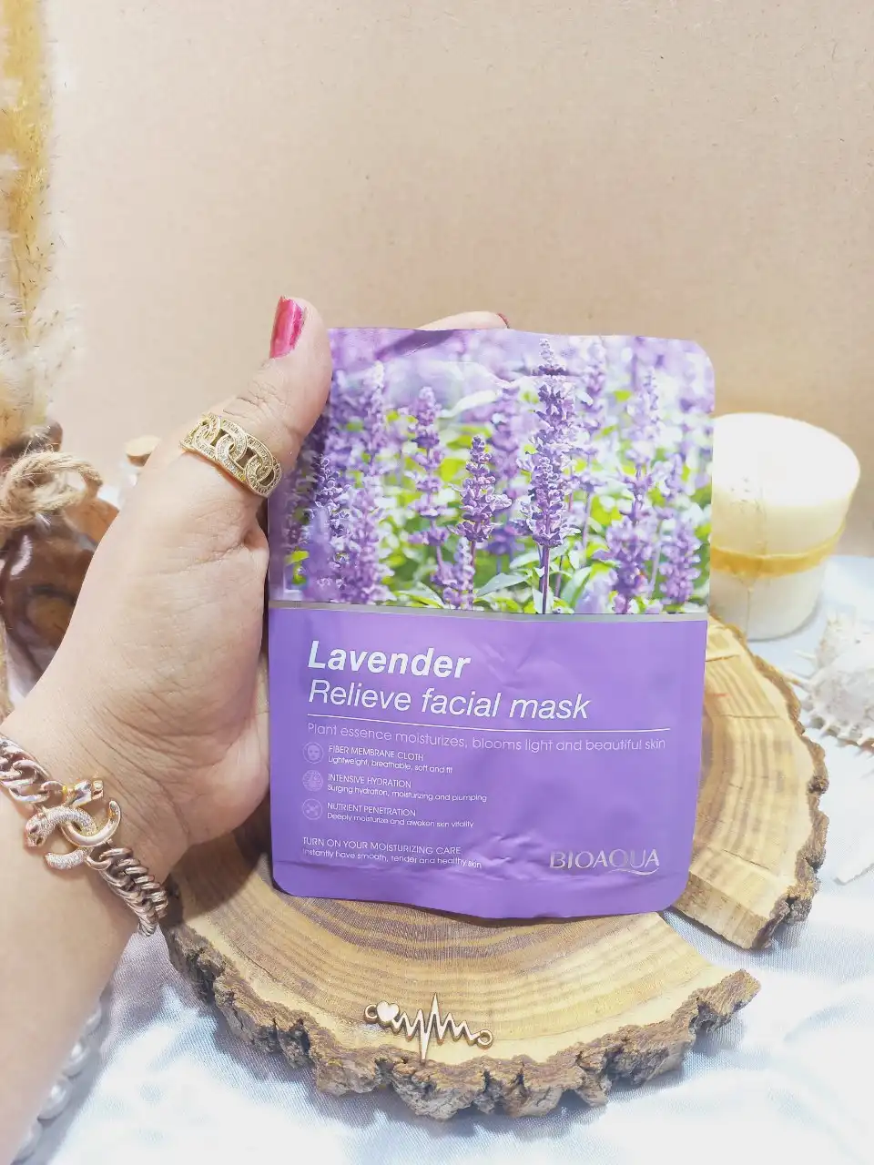 ماسک‌ ورقه‌ای‌ گل‌ لاوندر‌ اسطوخودوس بیوآکوا BIOAQUA کد BQY81679