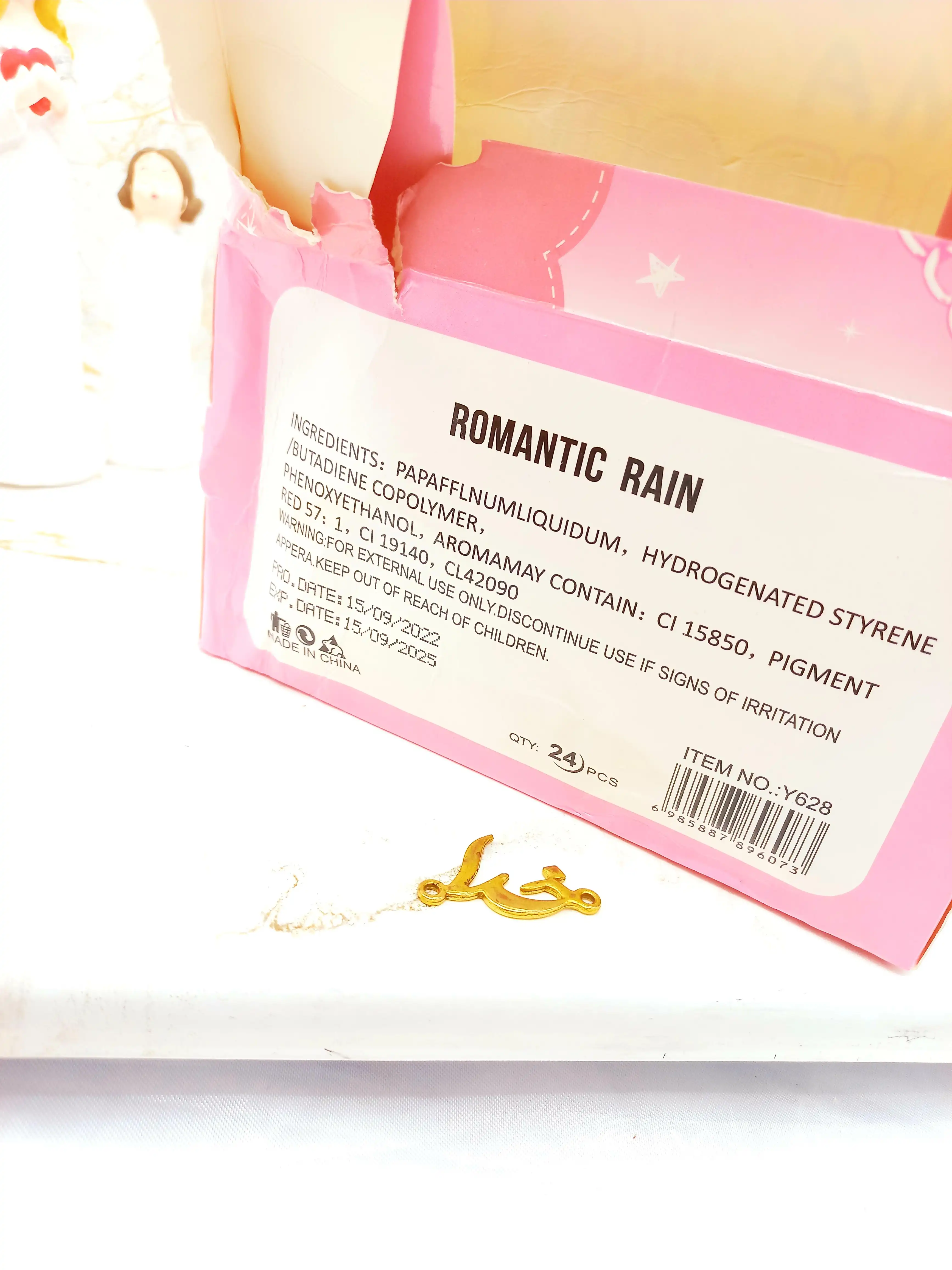 لیپ گلاس و برق لب آویز دار قلبی رمانتیک راین ROMANTIC  RAIN کد Y628