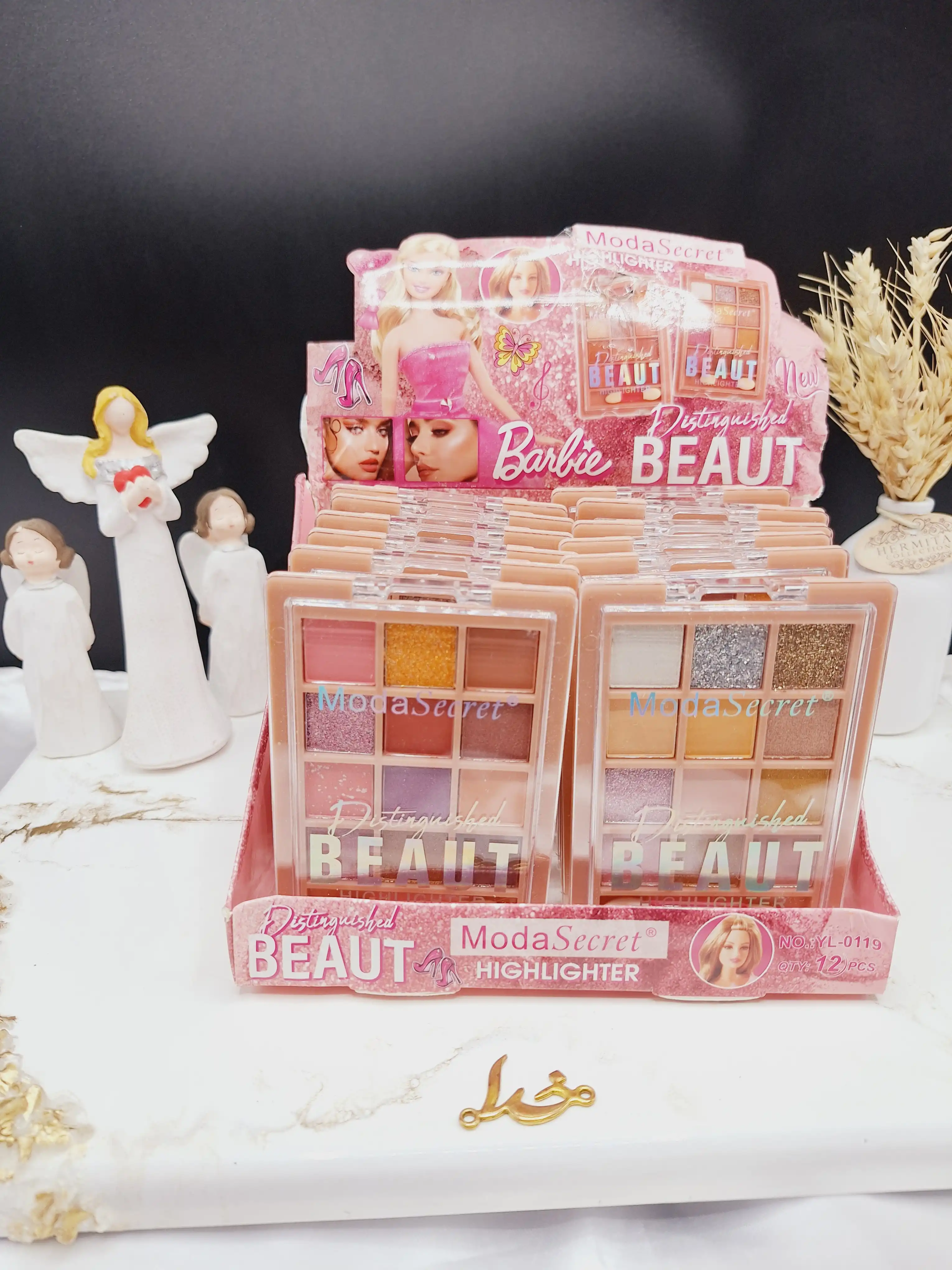 پالت کاربردی 12 رنگ برند باربی بیوت Barbie BEAUT کد YL_00119