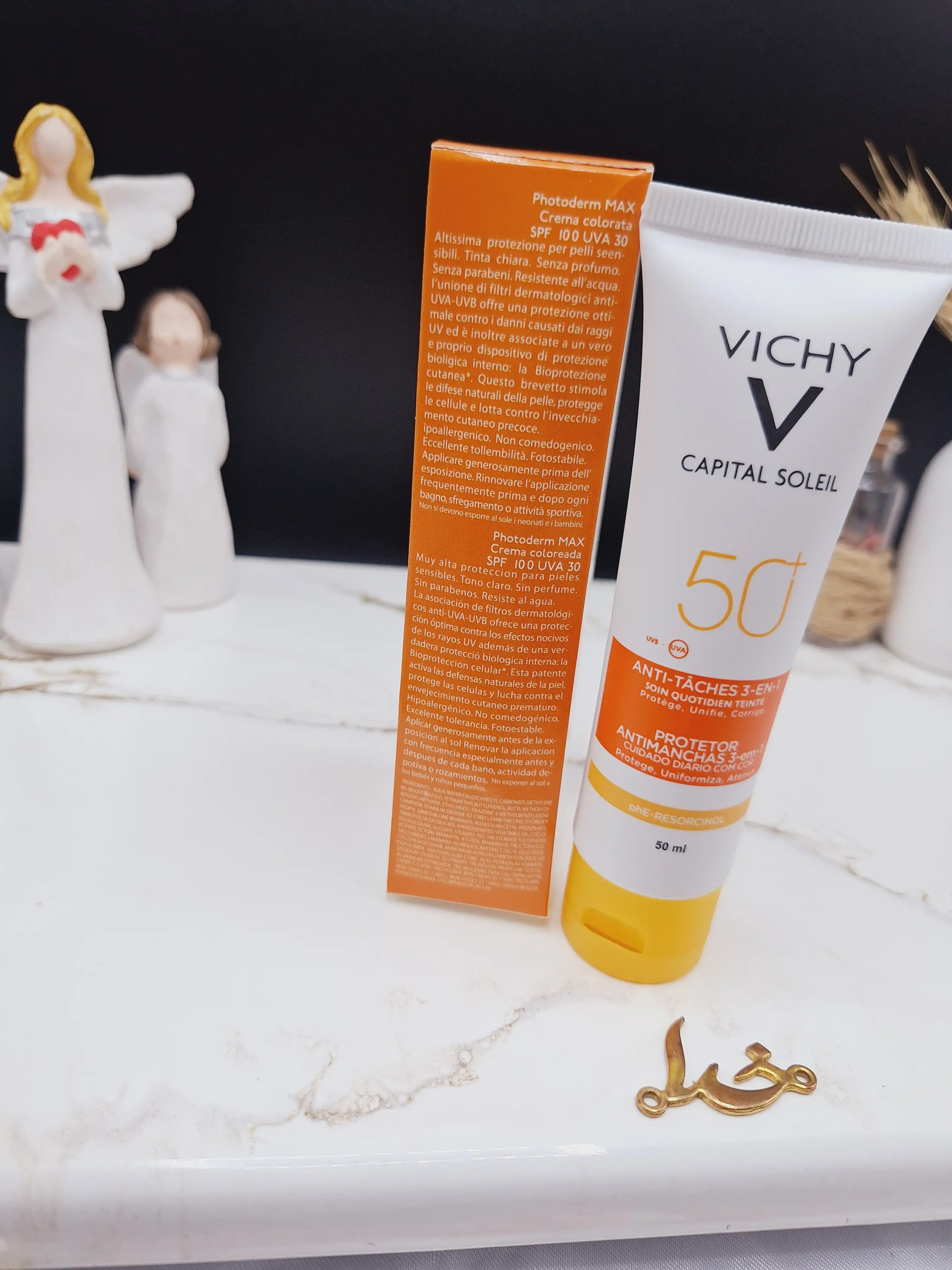 کرم ضد آفتاب رنگی جوانساز و ضد لک ویشی کاپیتال سولیل ویشی VICHY  SPF50 کد 1826
