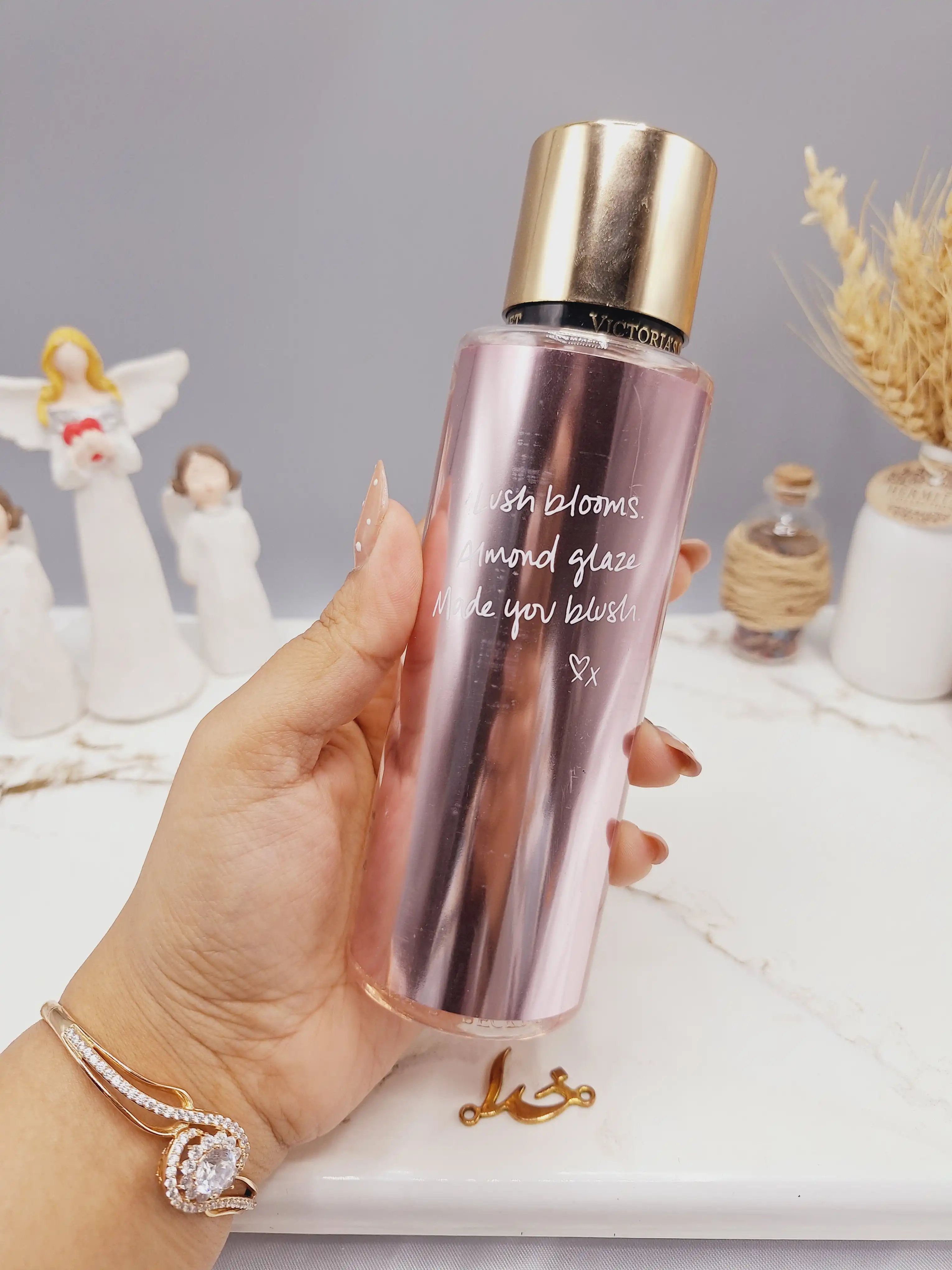 بادی اسپلش 250 ml ویکتوریا سکرت مدل Velnet Perrals اورجینال