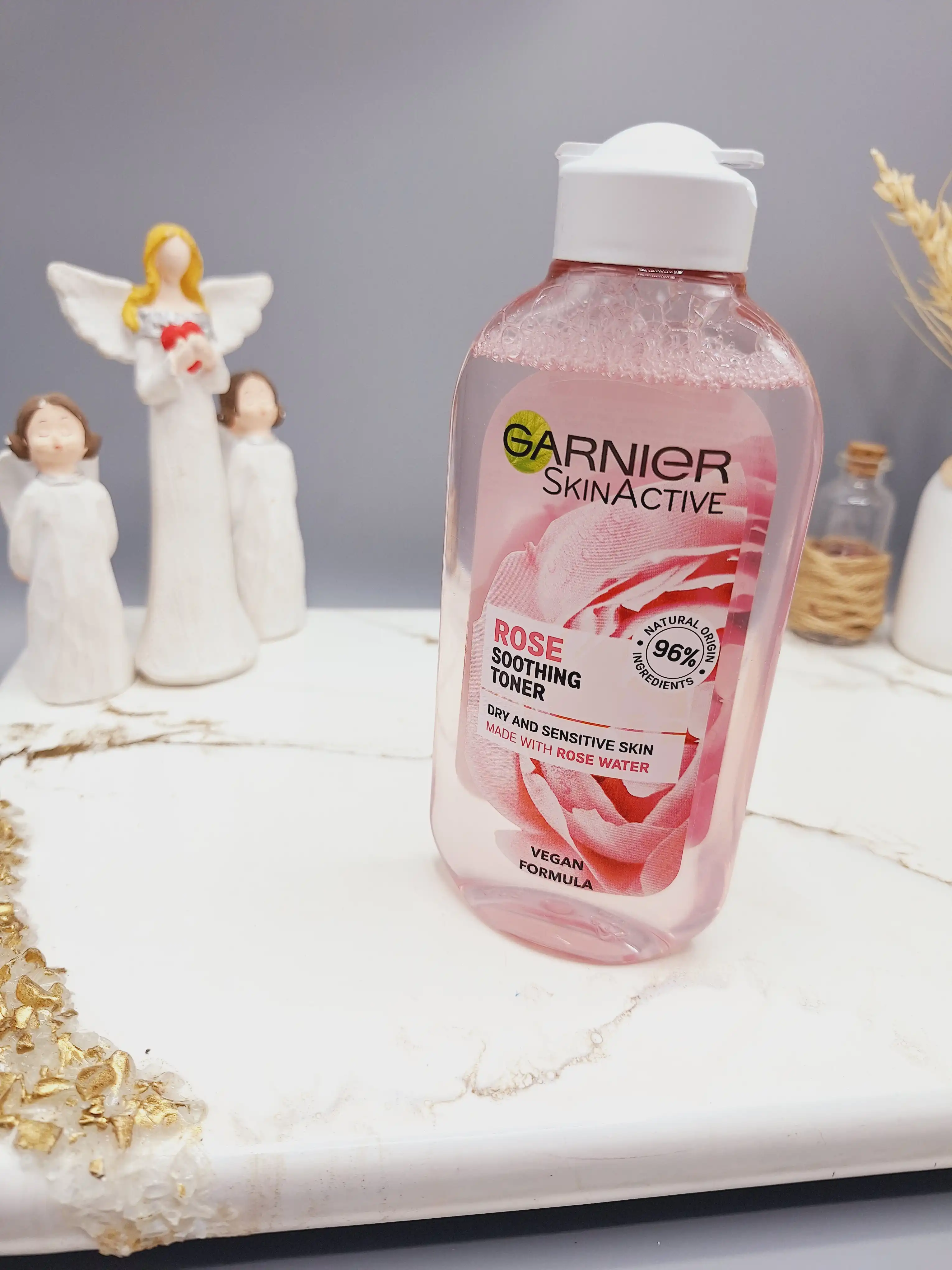 تونر پاک کننده صورت گارنیر مدل گل رز Rose Toner مناسب پوست خشک تا حساس حجم 200 میل اصل کد 0579