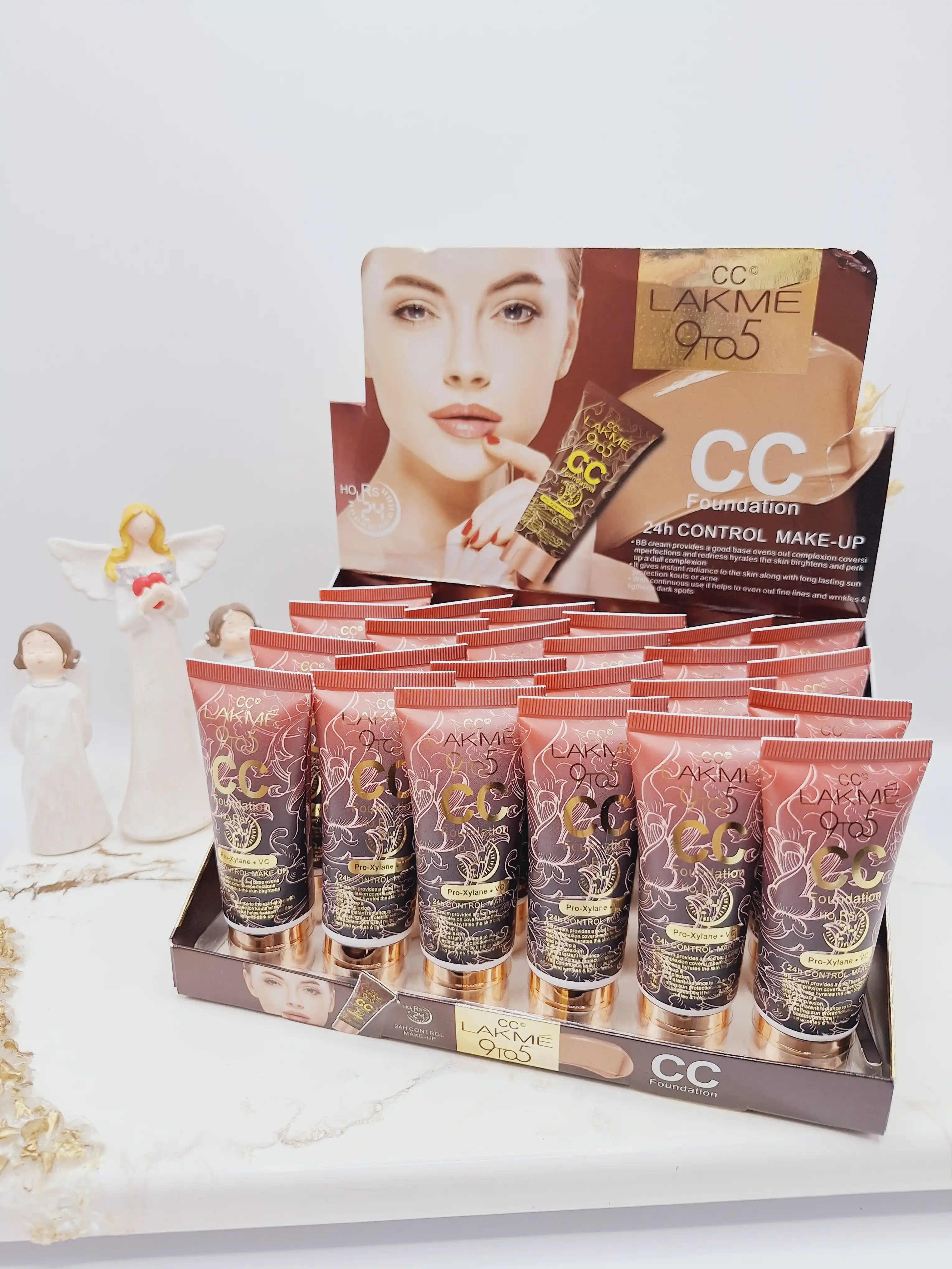سی سی کرم با پوشش بالا برند LAKME 9TO5 کد JC3001
