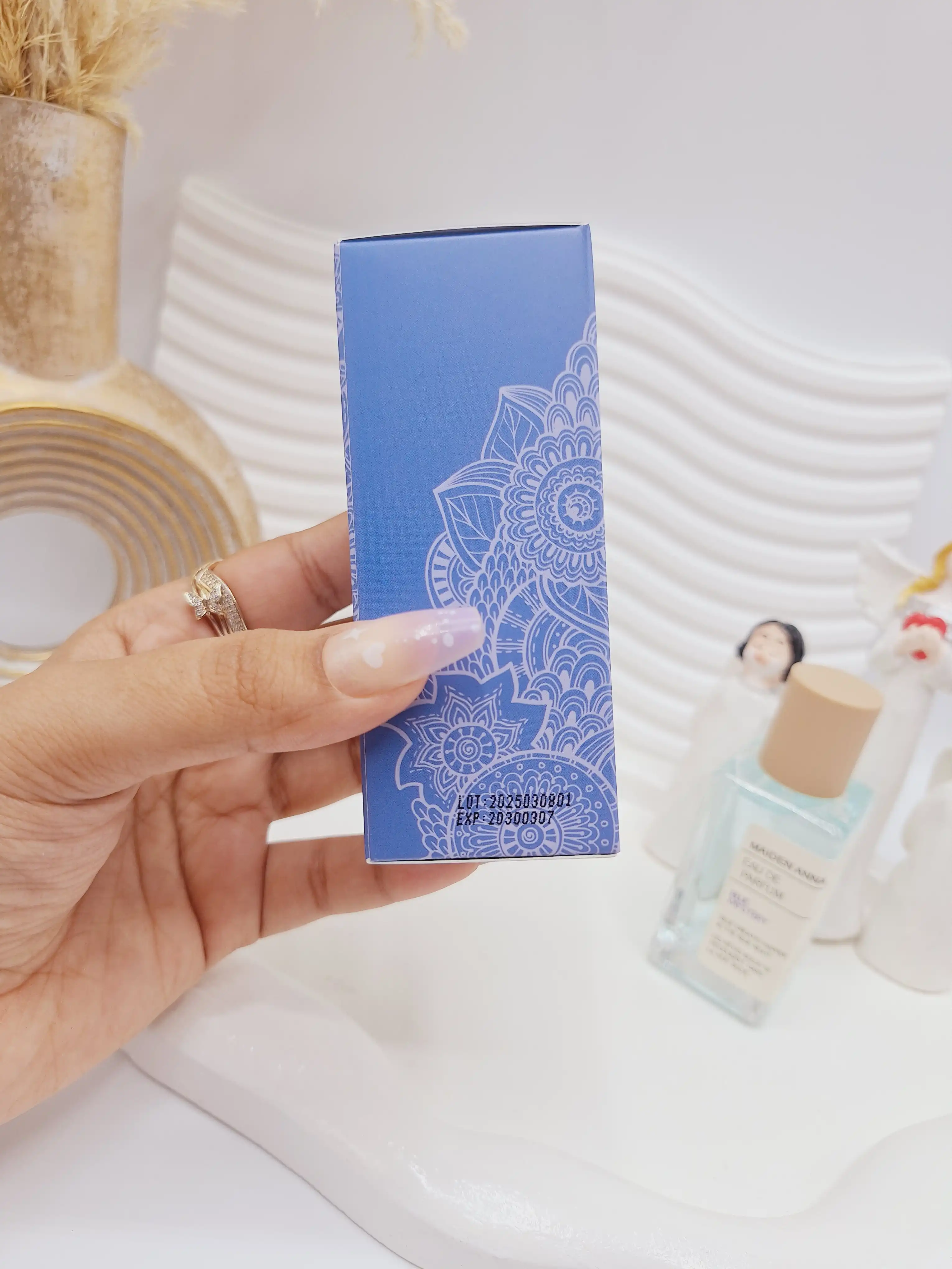 عطر بیکینی رایحه بلوبری اقیانوسی (BLUE MYSTERY) حجم 50 میل فوق العاده خوشبو با ماندگاری بالا ساخت ترکیه