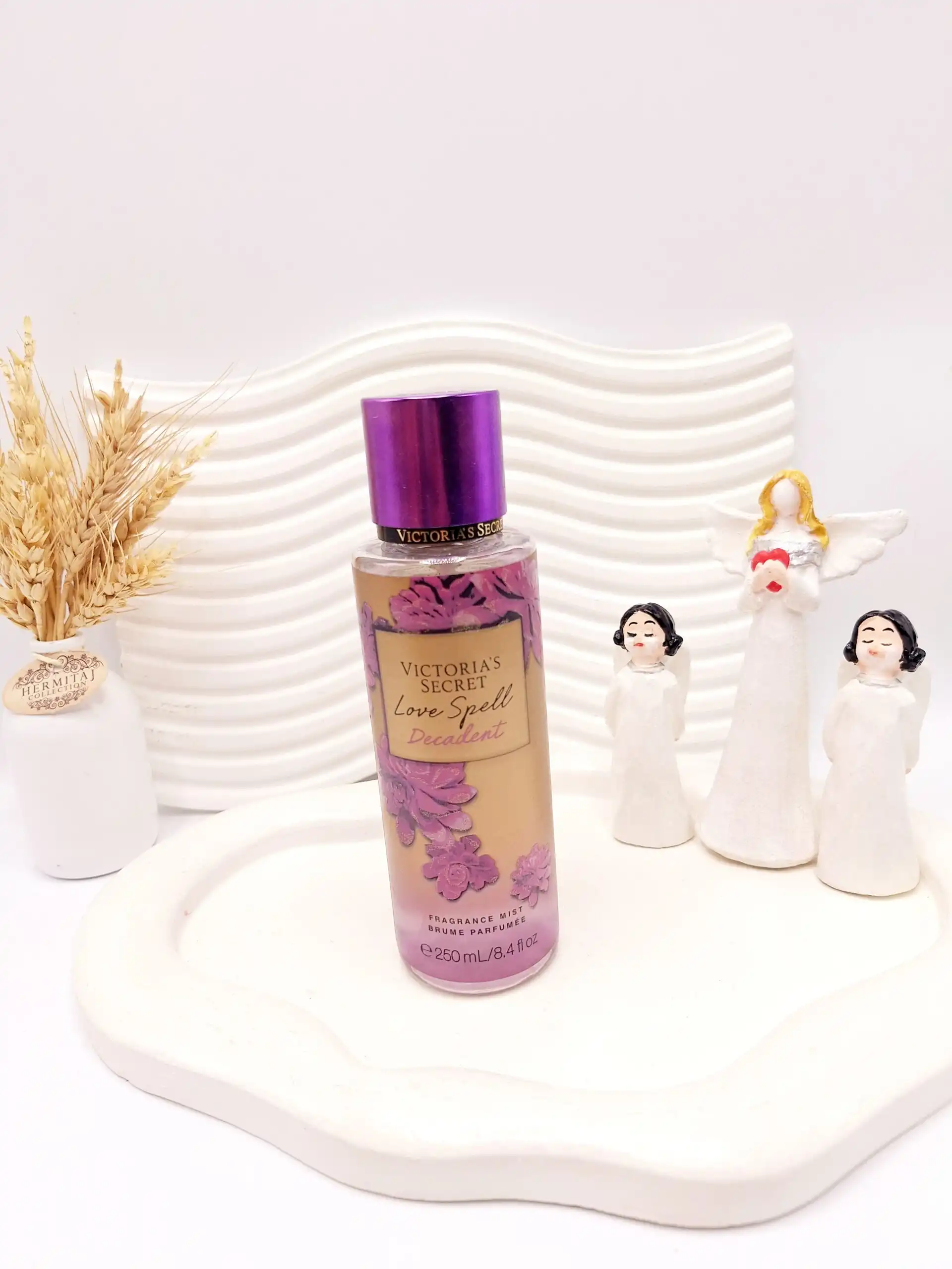 بادی اسپلش 250 ml ویکتوریا سکرت مدل Love Spell Decadent اورجینال