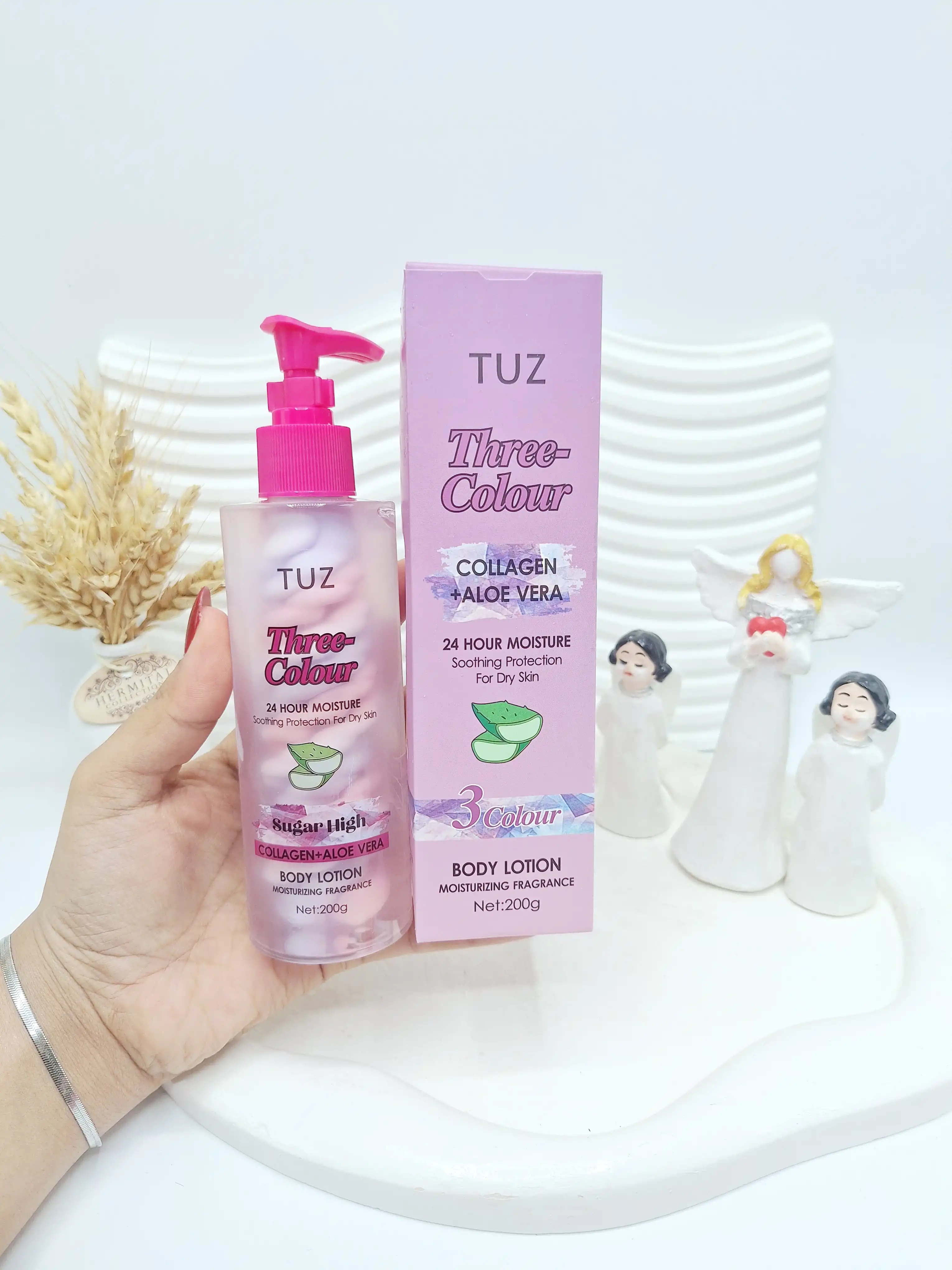 لوسیون بدن 3 رنگ کلاژن + آلوئه ورا با رطوبت 24 ساعته مناسب پوست خشک برند TUZ کد 7713