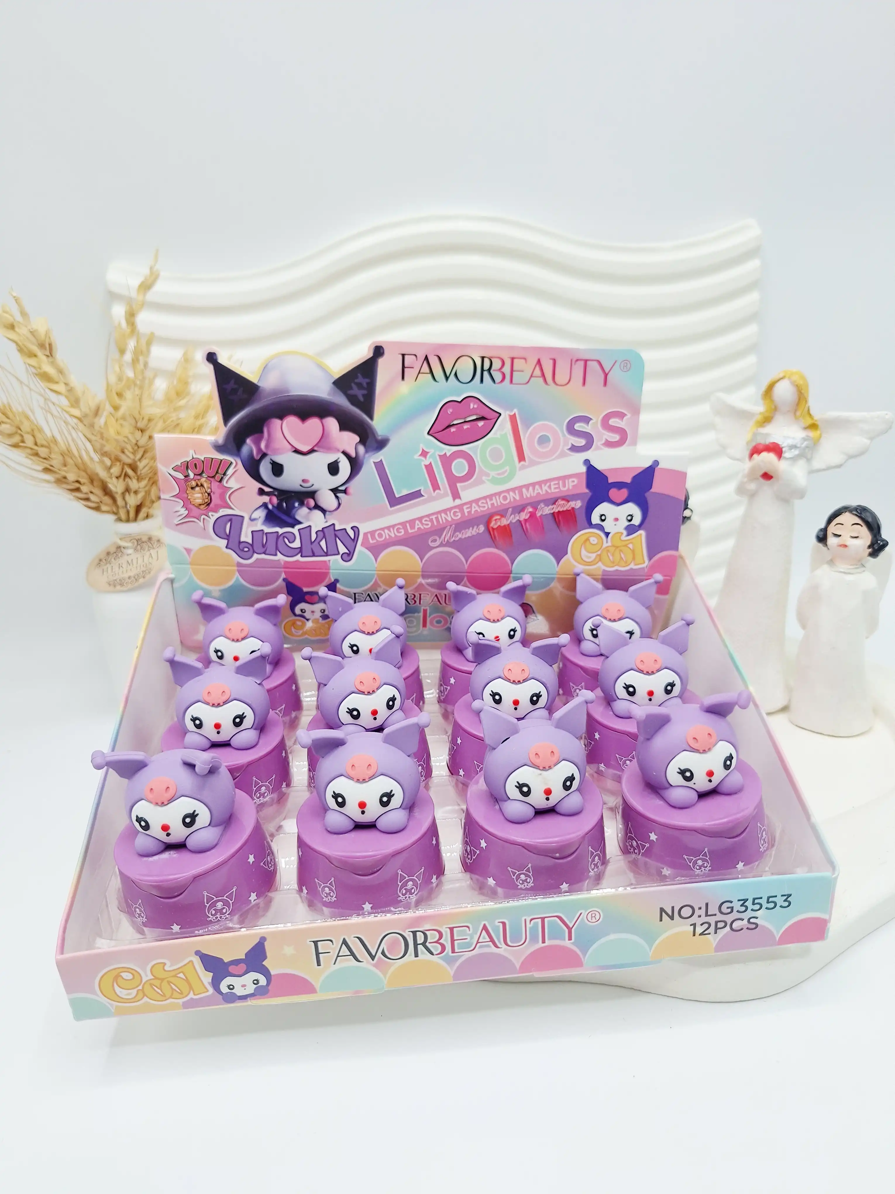 موس لب ژله ای همراه با براش برند FAVORBEAUTY کد 3553