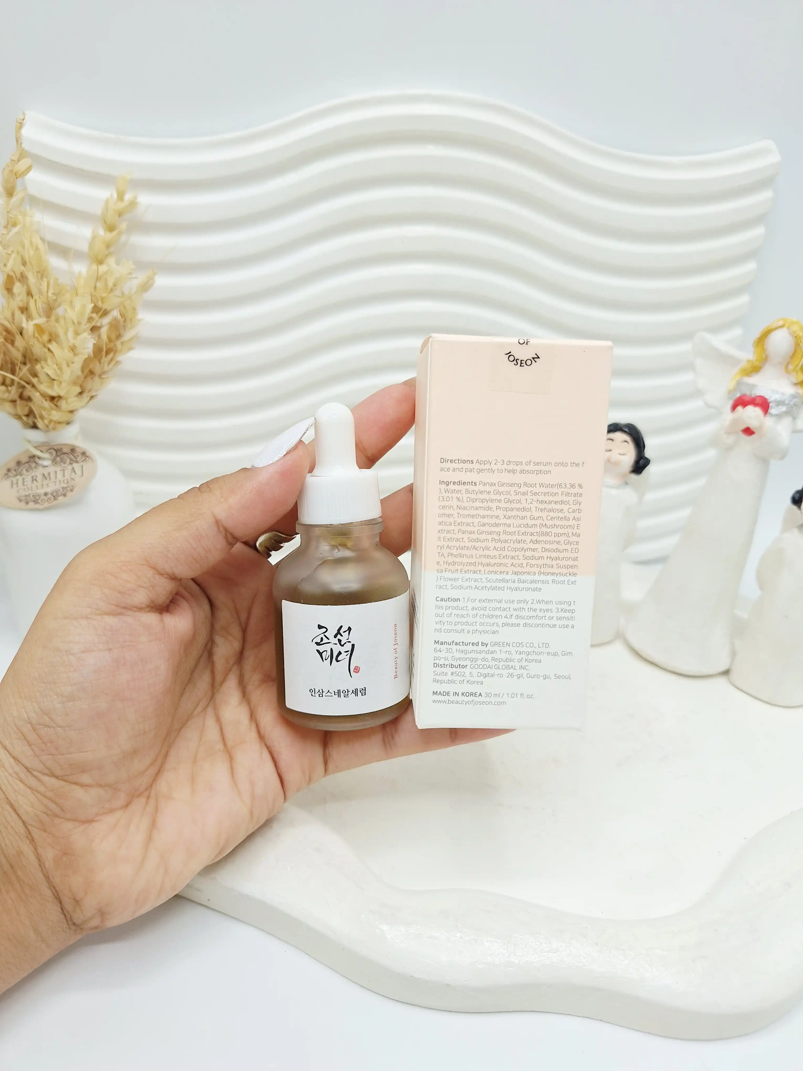 سرم جینسینگ و حلزون Revive Serum ضد چروک و آبرسان مناسب انواع پوست های کپی درجه ۱ به ساخت امارات کد 6139