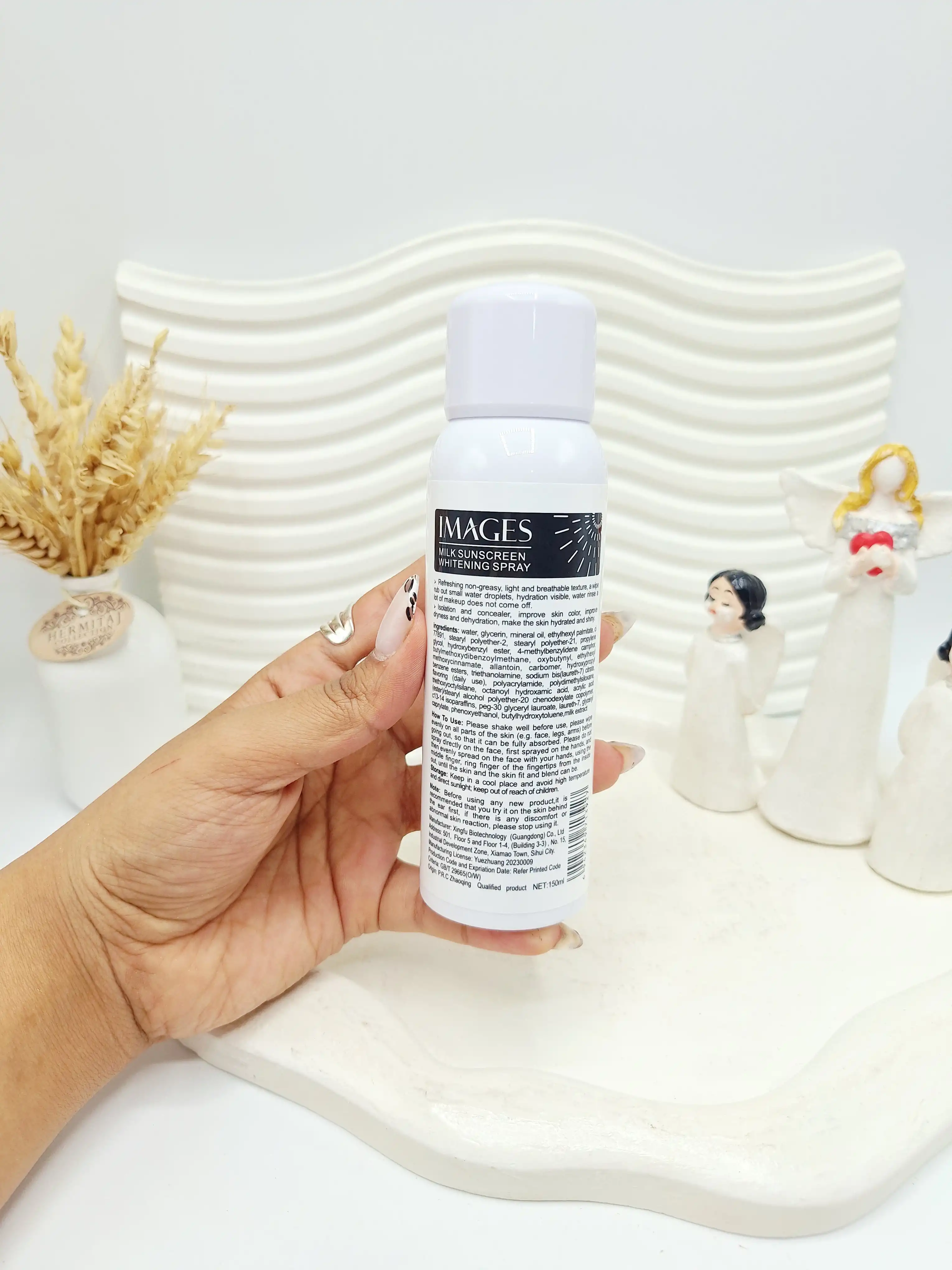 اسپری ضد آفتاب شیر گاو SPF 50 برند ایمیجیز کد 3927